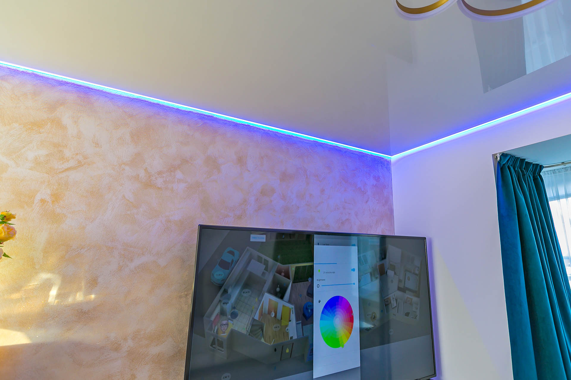 Control4 vs Crestron vs SH-PRO: A 2025 UK Comparison