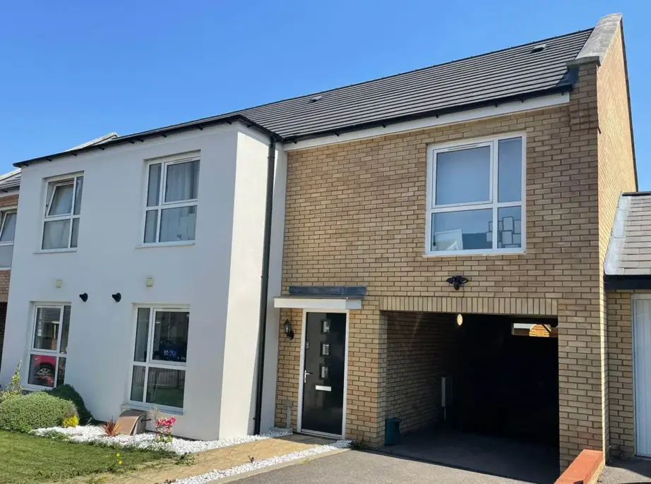 Smart Home with Lighting Security and Energy Savings integrated