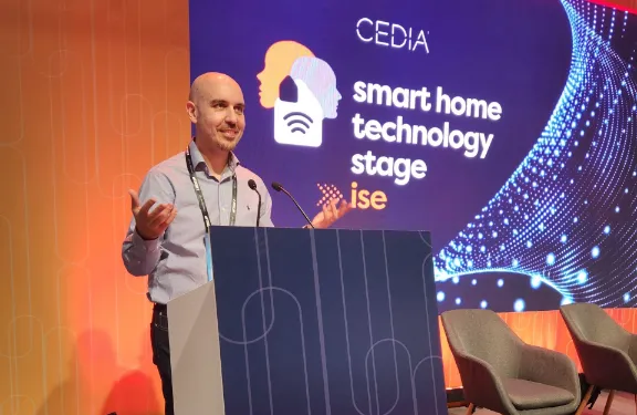 Our SEO Victor Alonso at Smart Home Technology Stage ISE